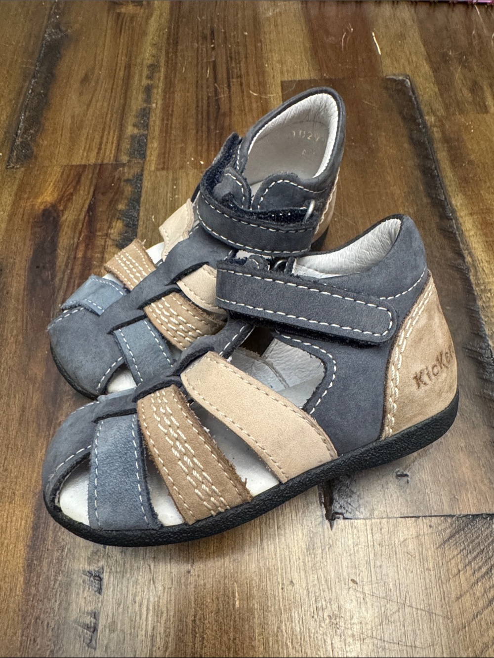 KICKERS Leather Kids Brown, Tan and Blue Sandals